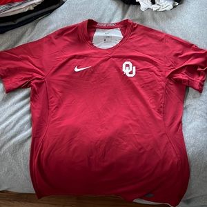 Men’s OU Nike Pro Hypercool Fitted Tank